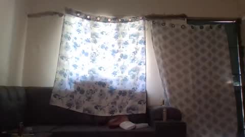 Snapshot of black_umbre chatting on May 8, 2026, 7:25 am Dee online show from May 8, 2026, 7:25 am