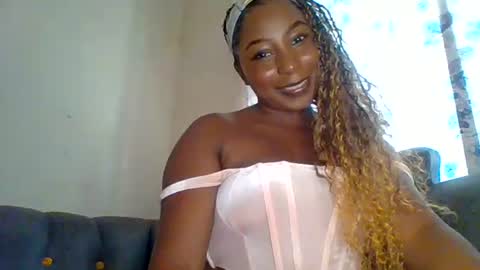 Dee online show from August 6, 2026, 9:22 am