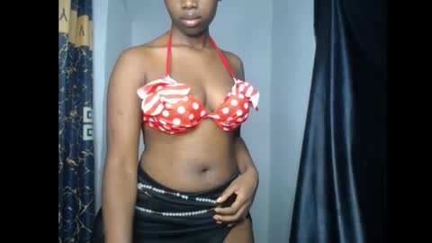 Snapshot of blackbeauty60 chatting on May 7, 2026, 5:51 pm lela online show from May 7, 2026, 5:51 pm