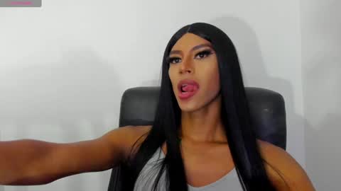 Nina online show from January 12, 2025, 5:44 pm