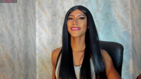 Nina online show from January 17, 2025, 2:39 pm