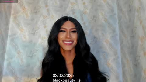 Nina online show from February 2, 2025, 8:19 pm