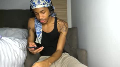 Snapshot of blackbulltitus chatting on April 30, 2026, 12:39 am BlackBullTitus online show from April 30, 2026, 12:39 am