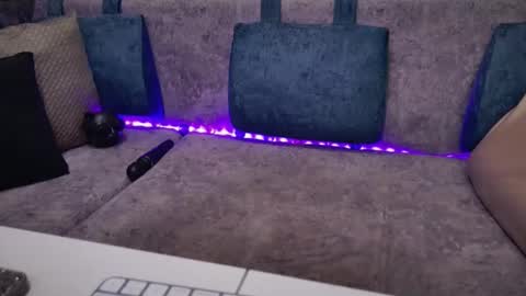 Blackcat1422 online show from October 18, 2025, 11:44 am