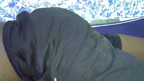 Ask in privacy online show from November 8, 2025, 6:40 pm