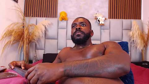 Black Emperador online show from November 6, 2025, 12:11 am