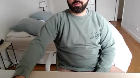 blackfox33 online show from April 2, 2026, 10:57 am