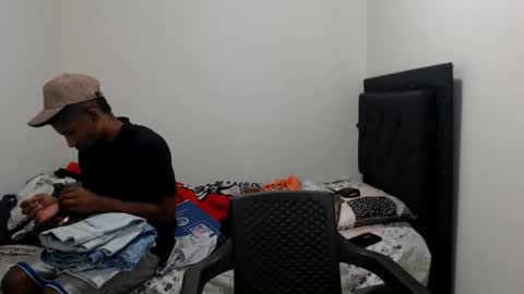 blackhorseet online show from April 12, 2026, 8:58 pm