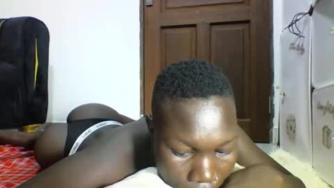 blackmarvel02 online show from November 5, 2025, 6:24 am