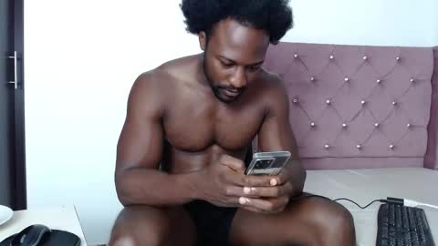 Twtter 1MikeBeckford            Onlyfns beckfordmike online show from September 11, 2025, 12:38 pm