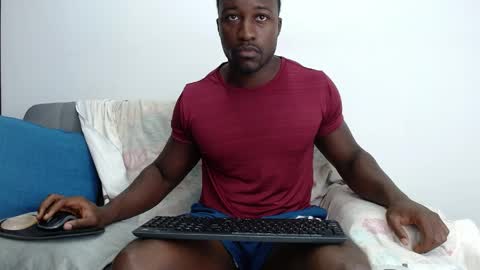 Twtter 1MikeBeckford            Onlyfns beckfordmike online show from May 12, 2026, 12:02 pm