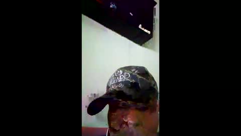 Snapshot of blacknwhite713 chatting on February 16, 2026, 4:52 am blacknwhite713 online show from February 16, 2026, 4:52 am