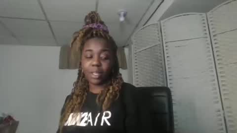 Snapshot of blackqueen888 chatting on March 3, 2025, 1:09 pm blackqueen888 online show from March 3, 2025, 1:09 pm