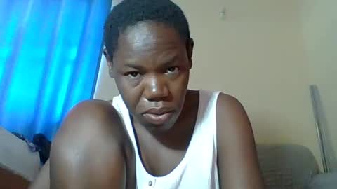 Snapshot of blacksexygal chatting on June 16, 2026, 5:43 am SARAH online show from June 16, 2026, 5:43 am
