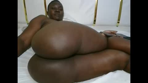 blacksexygold122 online show from February 12, 2025, 5:48 pm