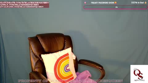 Snapshot of blacksirenqueen chatting on July 5, 2026, 1:56 am Queen Siren online show from July 5, 2026, 1:56 am