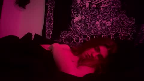 blackstarzara online show from December 21, 2024, 8:39 am