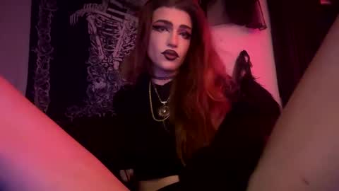 blackstarzara online show from January 15, 2025, 5:40 am