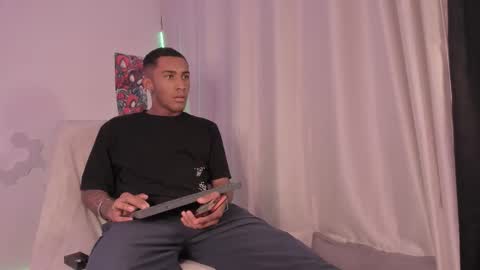 franklyn and Elizabeth online show from March 24, 2026, 3:22 am