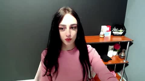 Snapshot of blacky_berry chatting on January 11, 2025, 2:58 pm Ivy online show from January 11, 2025, 2:58 pm