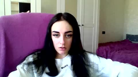 Snapshot of blacky_berry chatting on February 13, 2025, 1:48 pm Ivy online show from February 13, 2025, 1:48 pm