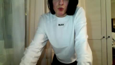 Snapshot of blacky_berry chatting on February 13, 2025, 7:52 pm Ivy online show from February 13, 2025, 7:52 pm