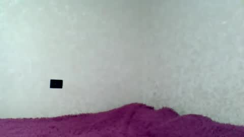 Snapshot of blacky_berry chatting on February 24, 2025, 7:52 pm Ivy online show from February 24, 2025, 7:52 pm