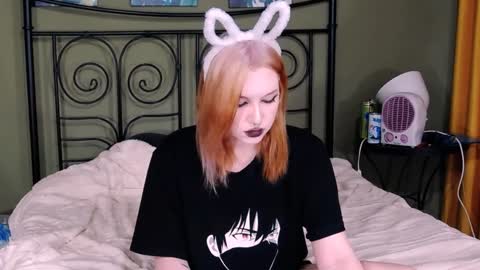 blacky_tea online show from December 7, 2024, 6:32 am