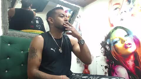 Snapshot of blade_foxx chatting on December 31, 2024, 12:32 am Richard online show from December 31, 2024, 12:32 am