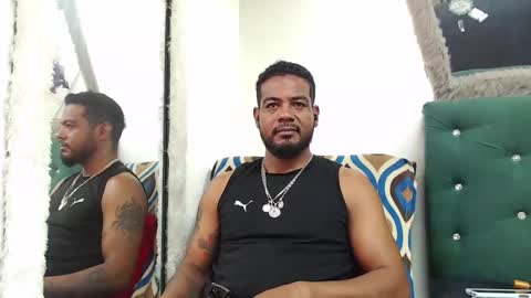 Snapshot of blade_foxx chatting on January 8, 2025, 5:48 pm Richard online show from January 8, 2025, 5:48 pm