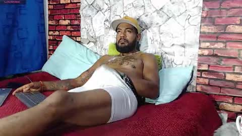 Snapshot of blade_foxx chatting on May 14, 2026, 11:55 pm Richard online show from May 14, 2026, 11:55 pm