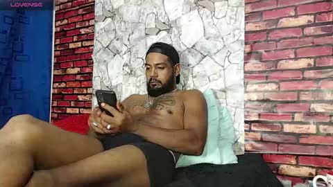Snapshot of blade_foxx chatting on May 20, 2026, 5:02 am Richard online show from May 20, 2026, 5:02 am