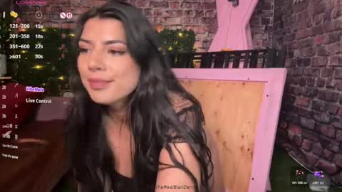 Snapshot of blairdarlingx chatting on June 7, 2026, 3:32 am Blair Darling online show from June 7, 2026, 3:32 am