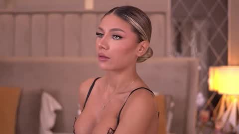 BlairSanders online show from October 27, 2025, 7:18 pm