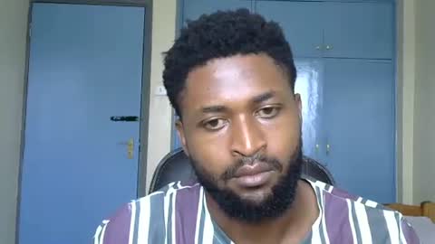 blakmoufaka online show from September 25, 2025, 6:39 am