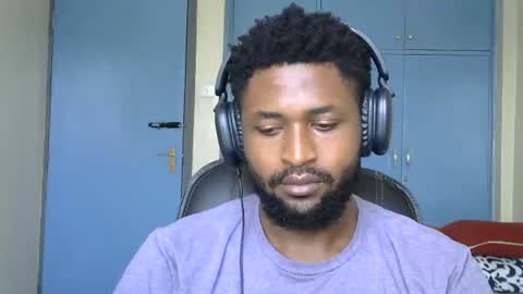 blakmoufaka online show from October 5, 2025, 5:28 am