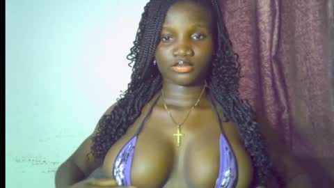 nikky00 online show from April 3, 2026, 4:16 pm