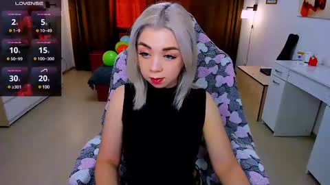 Nicole online show from February 12, 2025, 11:40 am