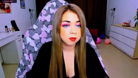 Nicole online show from March 10, 2025, 3:12 am