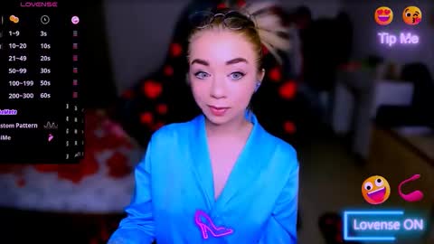 Nicole online show from February 22, 2026, 2:37 pm