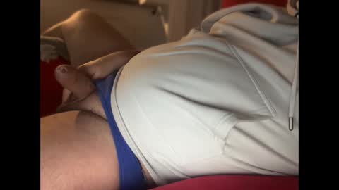 Snapshot of blobbbi chatting on January 18, 2025, 3:59 pm Blob online show from January 18, 2025, 3:59 pm