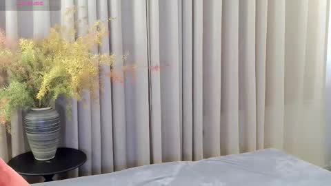 YoYo online show from January 12, 2025, 9:19 am