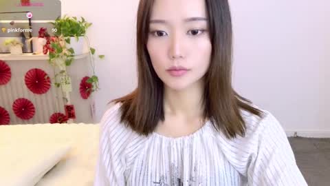 YoYo online show from April 3, 2026, 4:49 pm