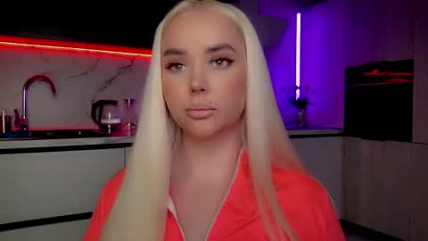 Lana online show from January 20, 2025, 4:21 am