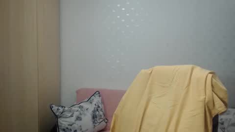 Snapshot of blondeagle chatting on May 27, 2026, 7:00 pm Mr Blond online show from May 27, 2026, 7:00 pm