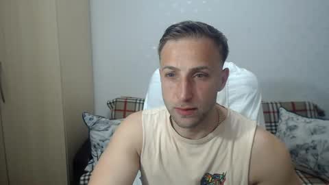 Snapshot of blondeagle chatting on June 19, 2026, 8:45 pm Mr Blond online show from June 19, 2026, 8:45 pm