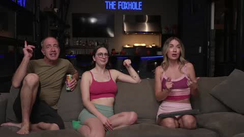 Snapshot of blondefoxsilverfox chatting on November 16, 2025, 1:44 am blondefoxsilverfox online show from November 16, 2025, 1:44 am