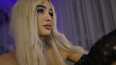 blondie_muller online show from February 9, 2026, 8:57 pm