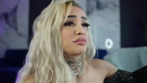 blondie_muller online show from March 6, 2026, 2:57 pm