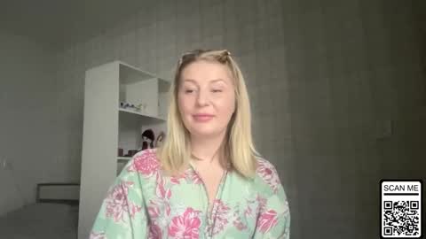 blondie_xoxoxo online show from February 6, 2026, 1:36 pm